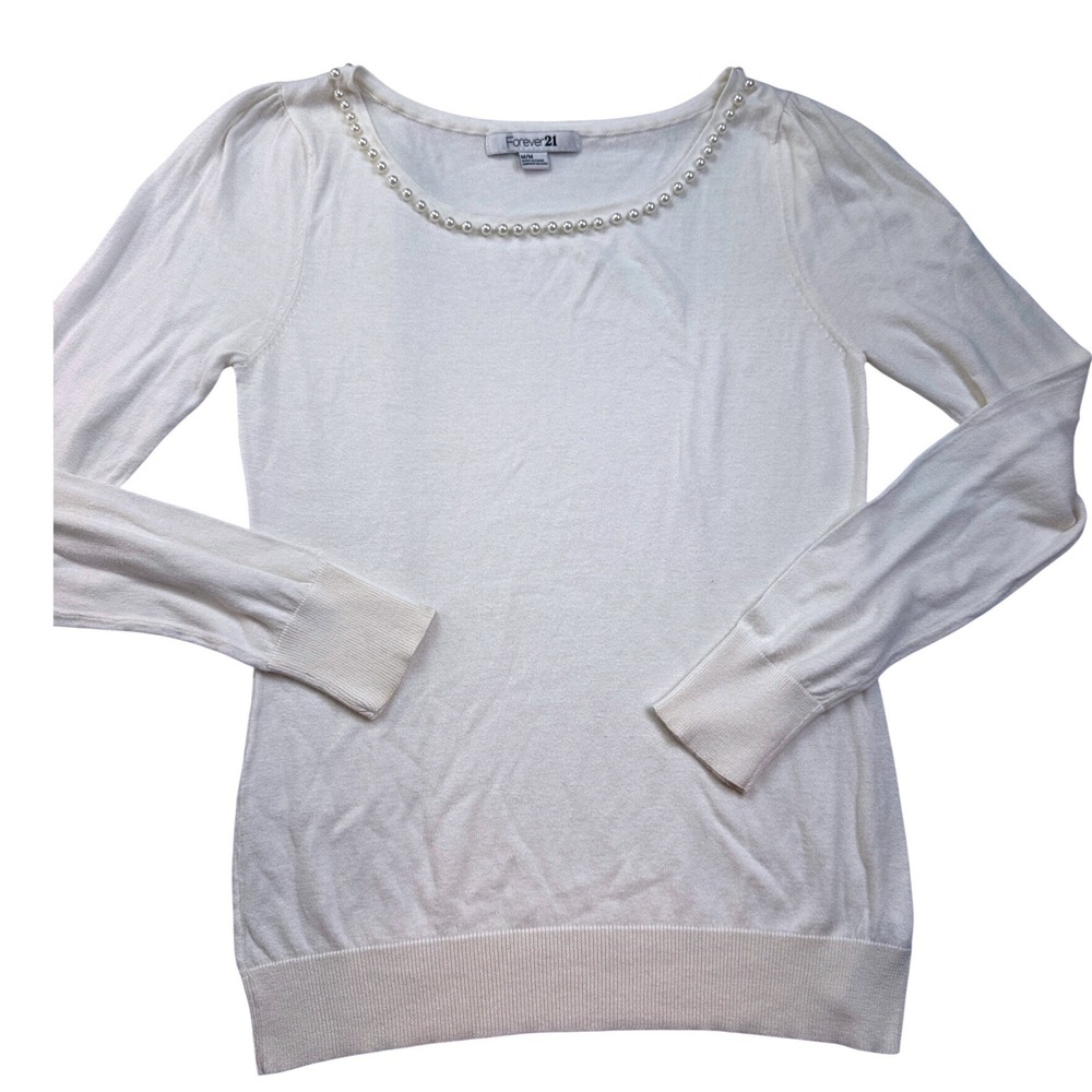 Forever 21 Womens Pearl Embellished Scoop Neck Sweater Cream White Size M corp